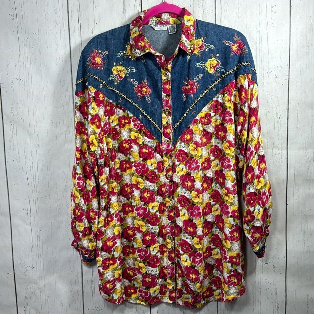 Jane Ashley Vintage Western Floral Denim Yoke Button Down Blouse Boho Western